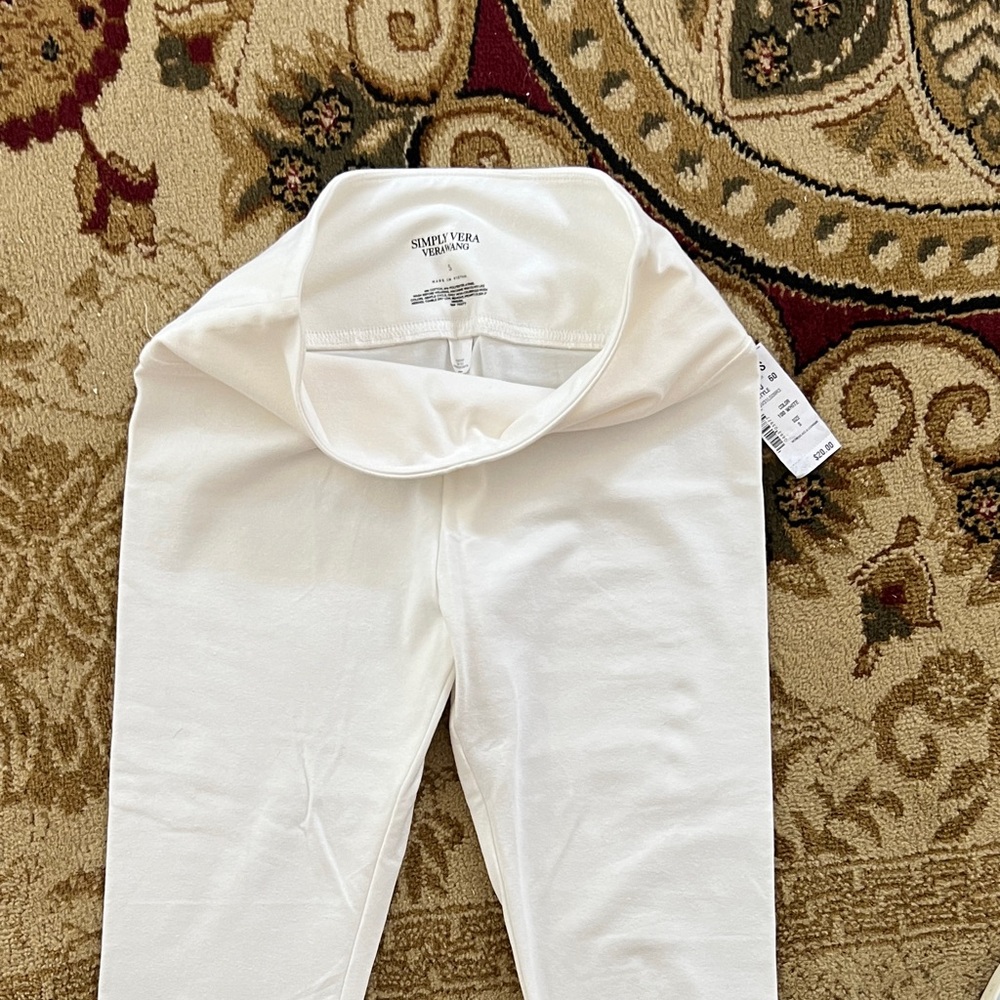 Simply Vera Vera Wang white cropped leggings